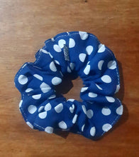 Load image into Gallery viewer, Polka dot scrunchie on wood background
